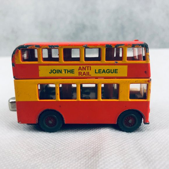 Thomas and Friends Bulgy Take Along - Die-Cast - 2004 Gullane Thomas Limited - Picture 4 of 7